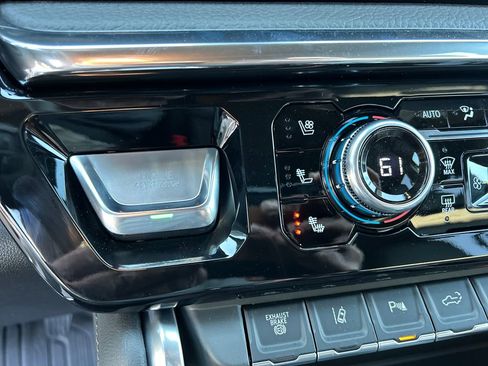 New 2026 GMC Sierra 3500 Denali w/ Denali Reserve Package image 28