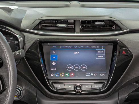 Used 2021 Chevrolet TrailBlazer LT w/ Convenience Package AWD/4WD image 18