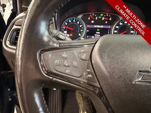 Used 2022 Chevrolet Equinox RS w/ RS Plus Package AWD/4WD image 17