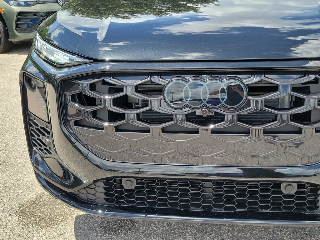 New 2026 Audi Q3 quattro 2.0T AWD/4WD image 10