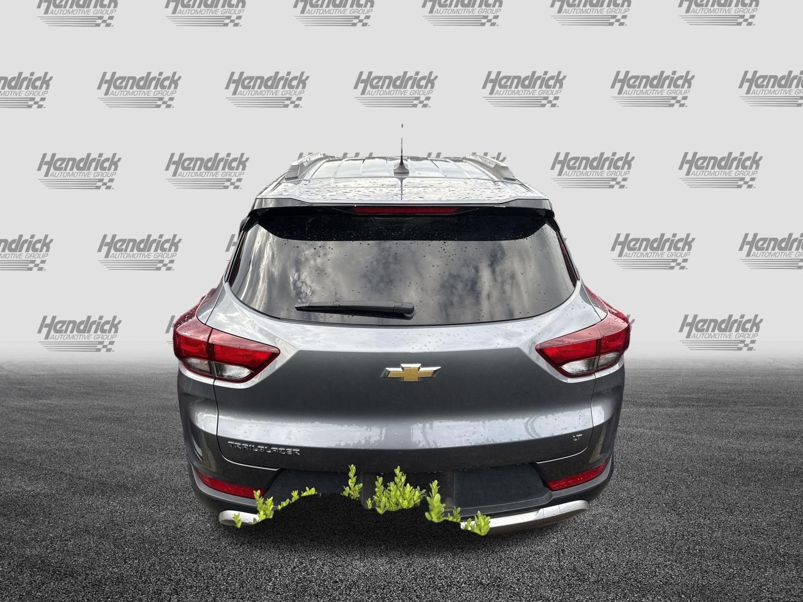 Used 2022 Chevrolet TrailBlazer LT FWD image 9