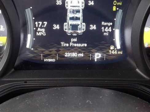 Certified 2025 Jeep Wrangler Willys 4xe image 24