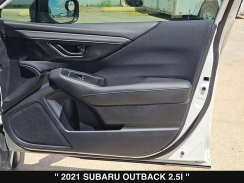 Used 2021 Subaru Outback AWD/4WD image 30