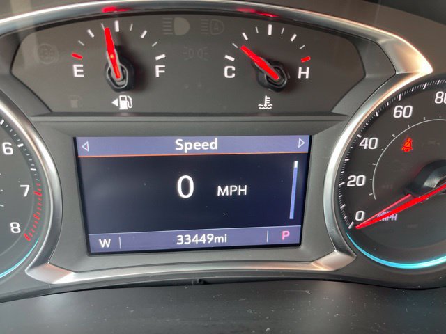 Used 2023 Chevrolet Traverse LT FWD image 24