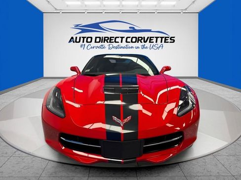 Used 2019 Chevrolet Corvette Stingray Coupe w/ 1LT RWD image 30