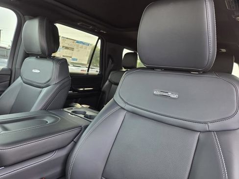 New 2027 Ford Expedition Max Platinum AWD/4WD image 26