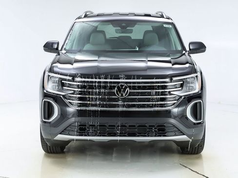 New 2026 Volkswagen Atlas SE image 16