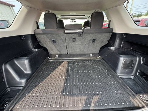 Used 2011 Toyota 4Runner SR5 image 12