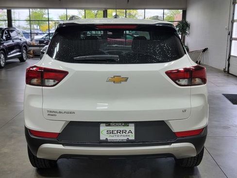 Certified 2023 Chevrolet TrailBlazer LT w/ Convenience Package AWD/4WD image 6