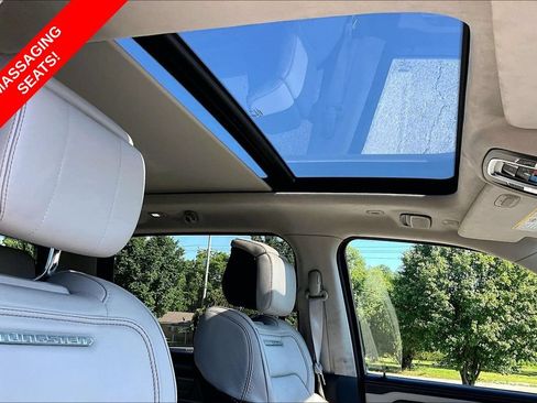 Used 2025 RAM 1500 Tungsten AWD/4WD image 19