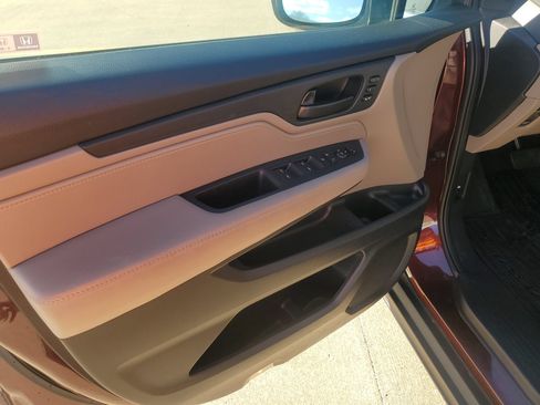 Used 2019 Honda Odyssey EX-L image 29