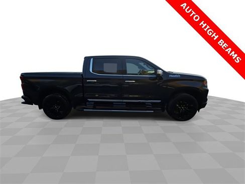Used 2024 Chevrolet Silverado 1500 High Country w/ Technology Package image 9