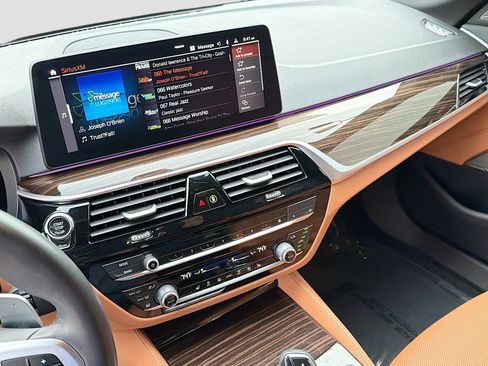 Used 2023 BMW 530i w/ M Sport Package RWD image 28