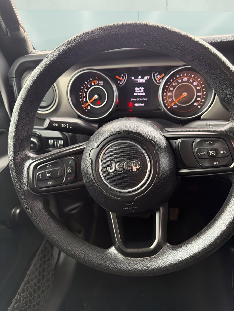 Used 2018 Jeep Wrangler Unlimited Sport AWD/4WD image 22