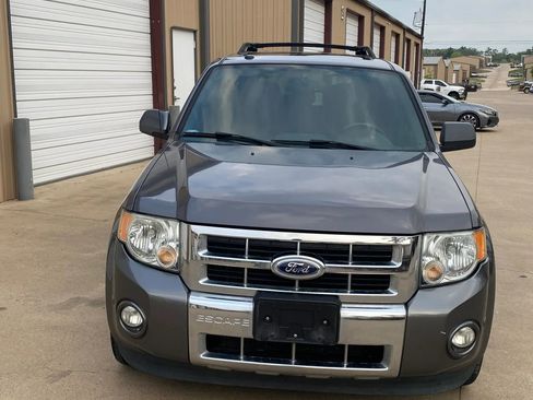 Used 2012 Ford Escape Limited image 2