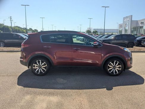 Used 2019 Kia Sportage EX w/ EX Premium Package FWD image 6