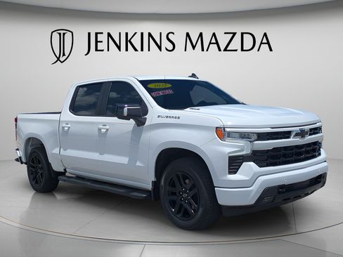 Used 2025 Chevrolet Silverado 1500 RST w/ Convenience Package II RWD image 1