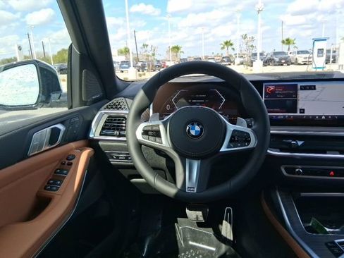New 2026 BMW X7 xDrive40i w/ Executive Package AWD/4WD image 10