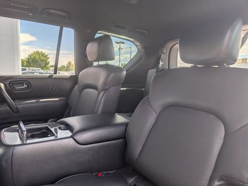 Used 2023 Nissan Armada SL w/ Midnight Edition Package AWD/4WD image 10