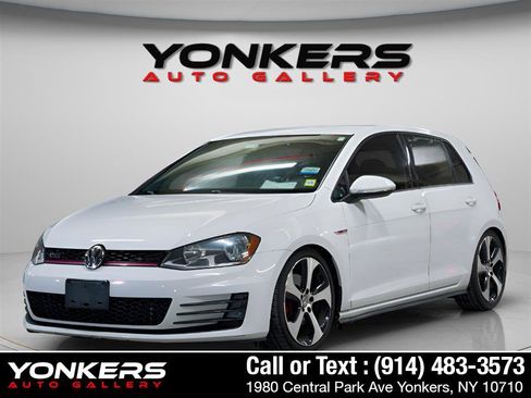 Used 2017 Volkswagen GTI S image 1
