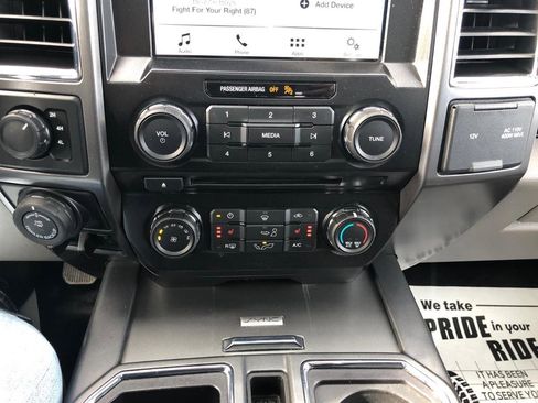 Used 2016 Ford F150 XLT w/ Equipment Group 302A Luxury image 19