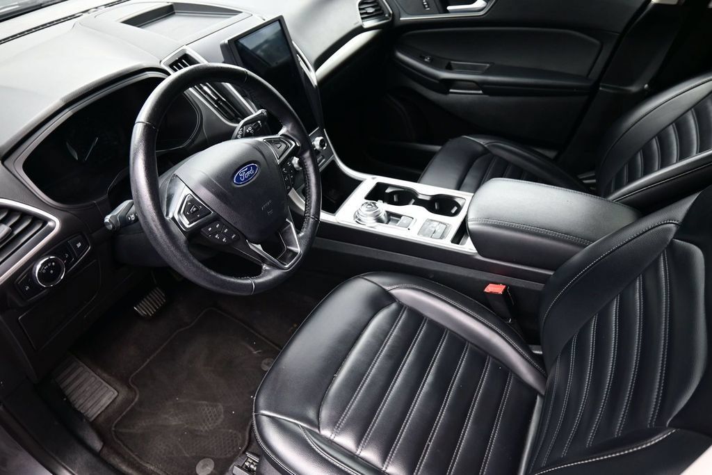 Used 2024 Ford Edge SEL AWD/4WD image 19