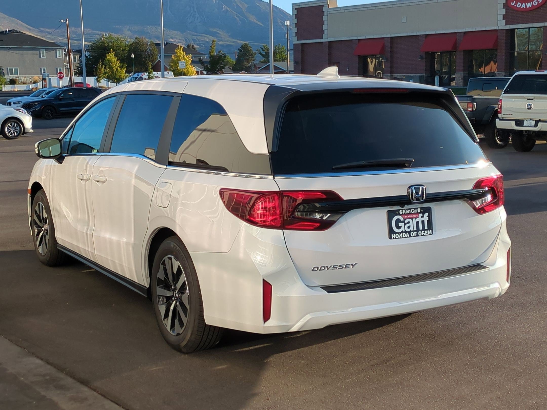 New 2027 Honda Odyssey EX-L image 7