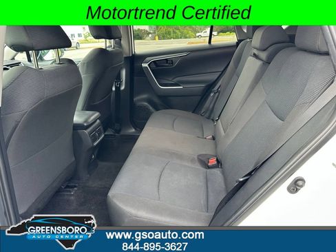Used 2023 Toyota RAV4 LE FWD image 21