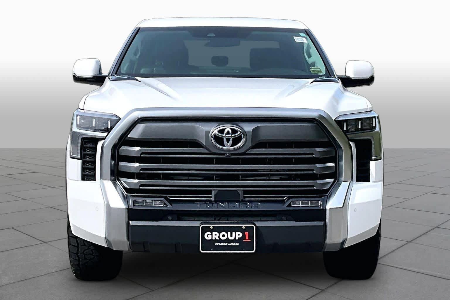 Used 2024 Toyota Tundra Limited AWD/4WD image 4
