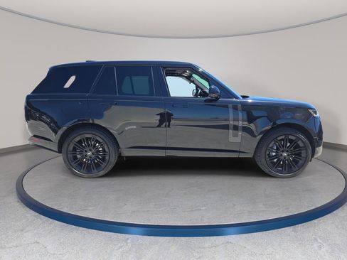 Certified 2023 Land Rover Range Rover SE AWD/4WD image 4