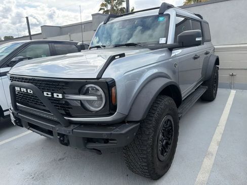 Used 2022 Ford Bronco Wildtrak AWD/4WD image 1