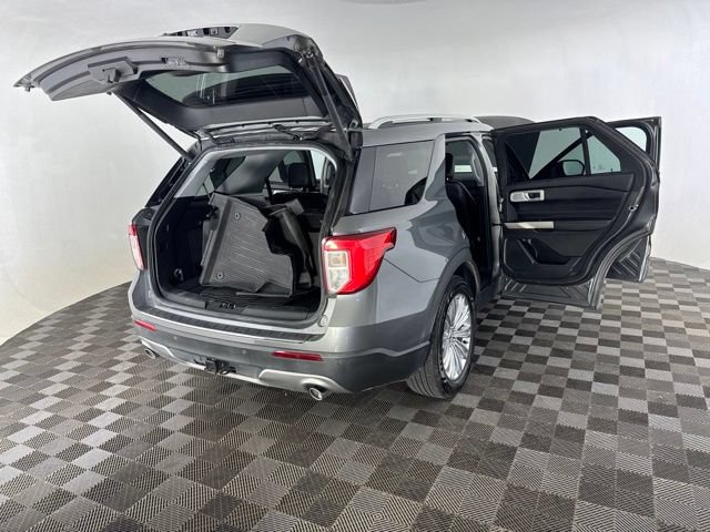 Used 2023 Ford Explorer Limited w/ Limited Technology Package AWD/4WD image 16