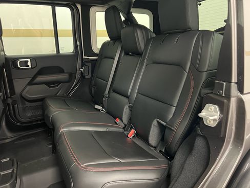 New 2026 Jeep Wrangler Unlimited Rubicon AWD/4WD image 11