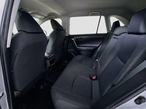Used 2019 Toyota RAV4 LE w/ All Weather Liner Package AWD/4WD image 20
