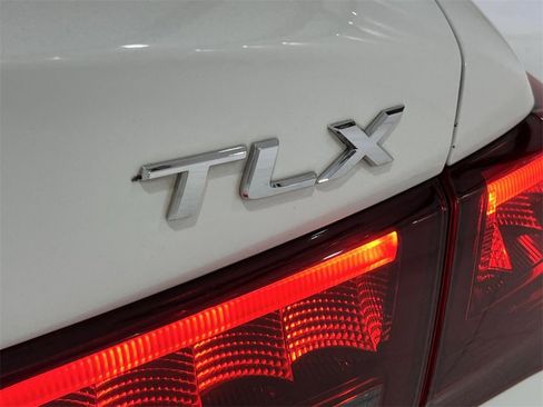 Used 2017 Acura TLX V6 w/ Technology Package image 31