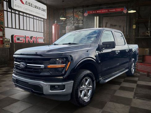 Used 2025 Ford F150 XLT w/ Equipment Group 301A Standard AWD/4WD image 3