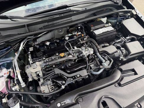 Certified 2025 Toyota Corolla SE FWD image 23