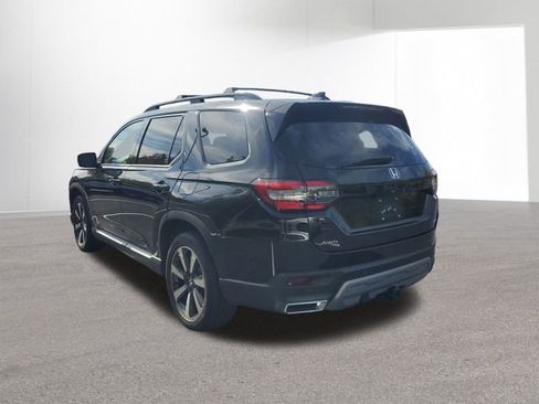 Used 2023 Honda Pilot Elite image 14