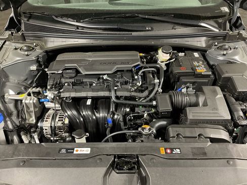 New 2026 Hyundai Elantra Sport FWD image 39