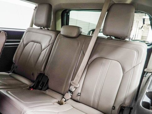 Used 2021 Ford Expedition Max Limited image 40