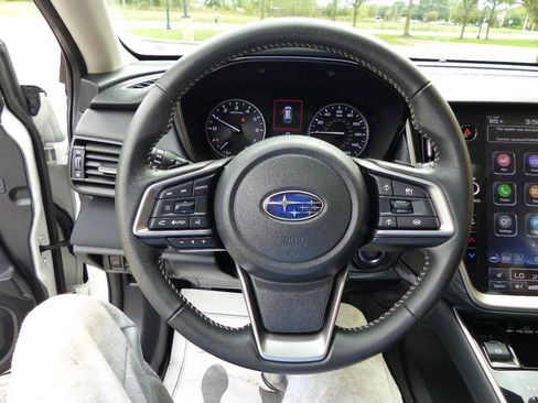Used 2025 Subaru Outback Premium w/ Popular Package #1 AWD/4WD image 26