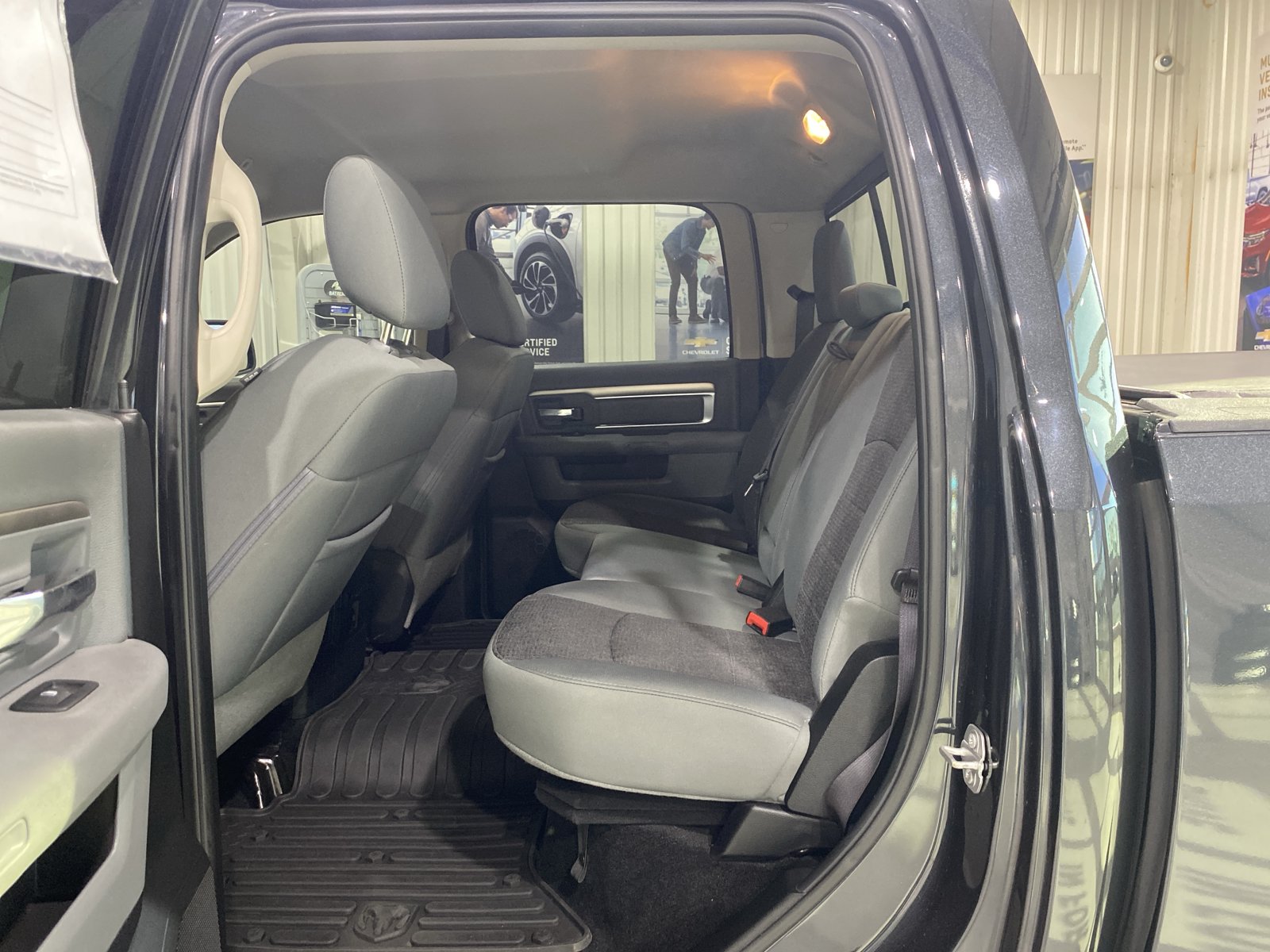 Used 2017 RAM 1500 Big Horn AWD/4WD image 12