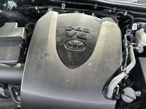 Used 2023 Toyota Tacoma SR5 RWD image 32