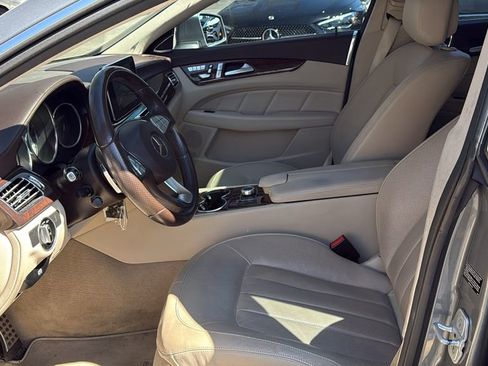 Used 2015 Mercedes-Benz CLS 400 image 17