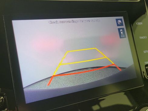 Used 2022 Hyundai Santa Cruz SEL FWD image 26