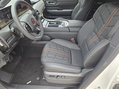 New 2025 Nissan Armada PRO-4X image 23