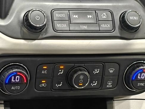 Used 2017 GMC Acadia SLE w/ Driver Alert Package I AWD/4WD image 9