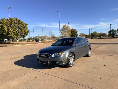 Used 2006 Audi S4 Avant image 4