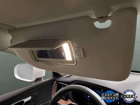 Used 2023 Volvo XC60 B5 Plus image 58