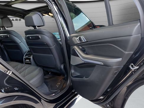 Used 2025 BMW X5 M60i w/ Executive Package AWD/4WD image 59